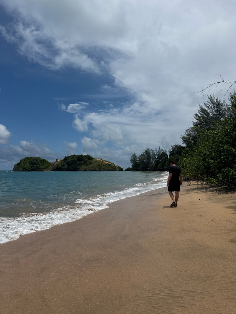 koh lanta lotus resort beach2