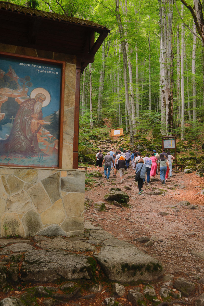 rila monastry st ivan cave2
